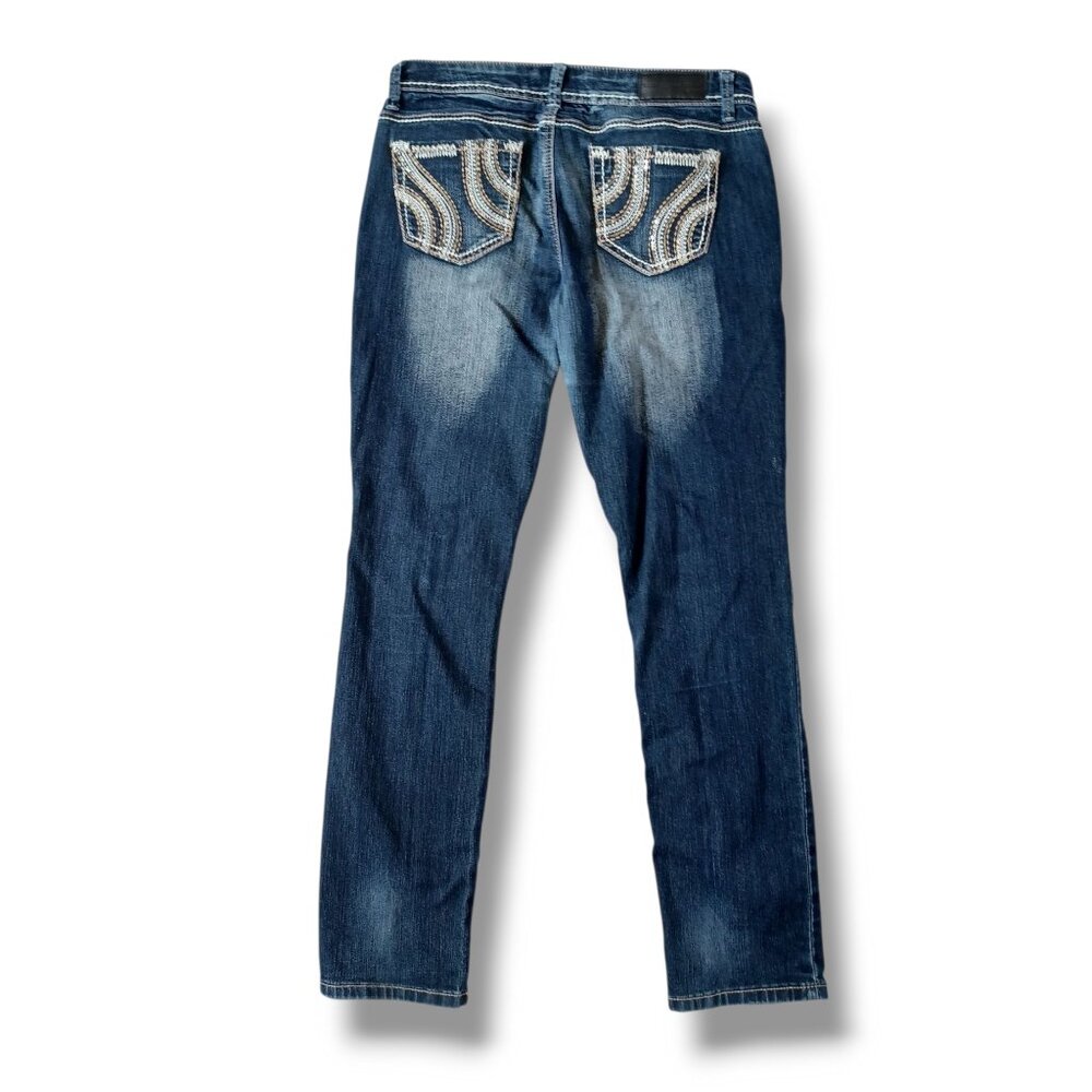 Twentyone Black Rue 21 Blue Jeans Straight Leg Dark Wash Embellished Size 9/10 - Picture 2 of 16
